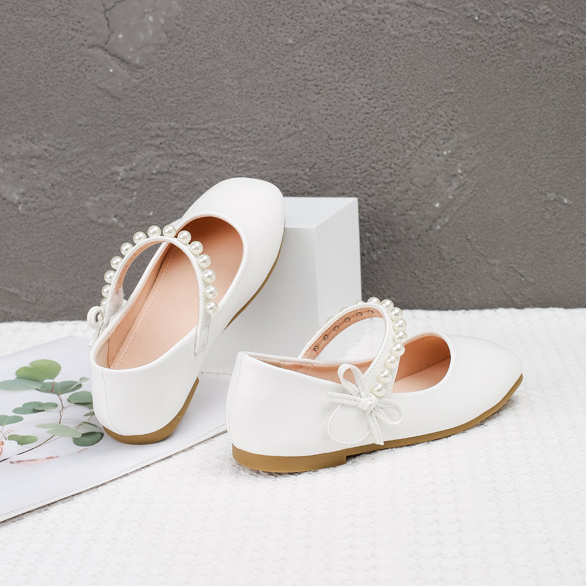 Pearl shoes